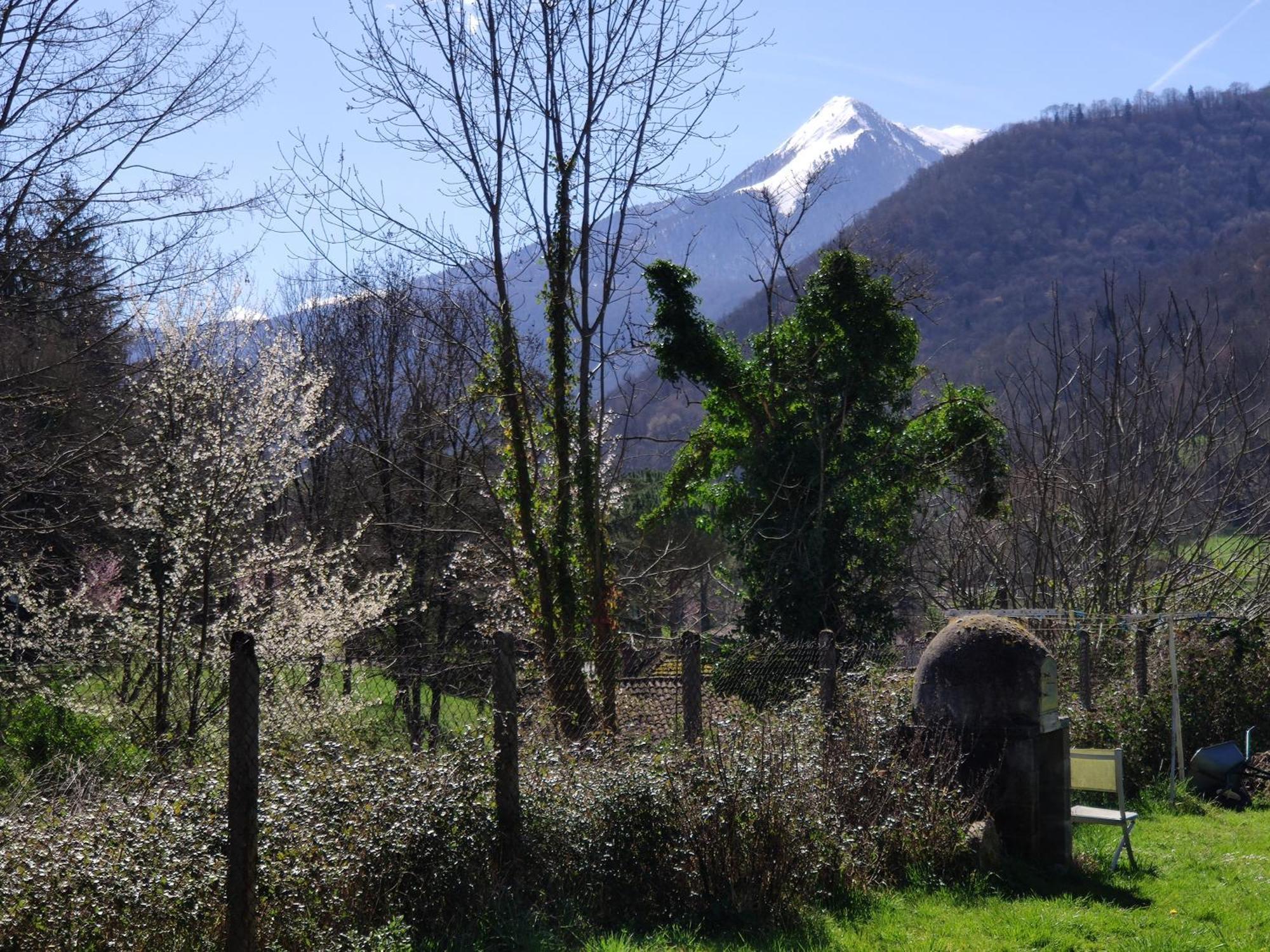 Maison Au Pied De La Montagne Aspet Экстерьер фото